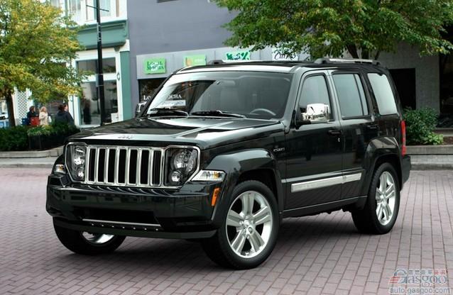 车门 起火 美国 nhtsa 调查 jeep 自由人
