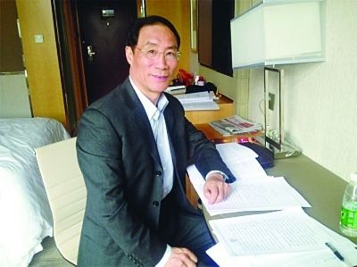 江苏官员:省内任何城市一夜限牌都属违法