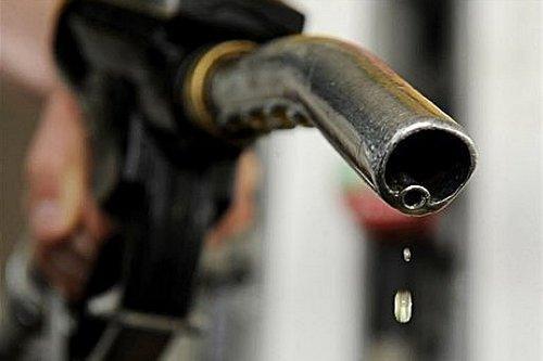 油价将迎 11连跌 如何影响车市风向