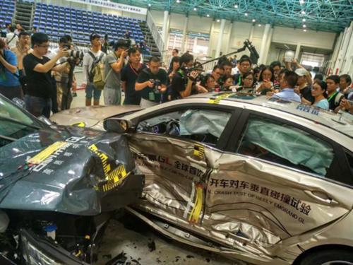 自主品牌需要多一些&ldquo;作秀&rdquo;