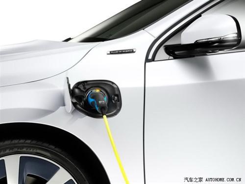 沃尔沃亚太 沃尔沃S60L 2014款 混动版 沃尔沃亚太 沃尔沃S60L 2014款 混动版