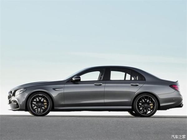 新车上市，全新梅赛德斯-AMG
