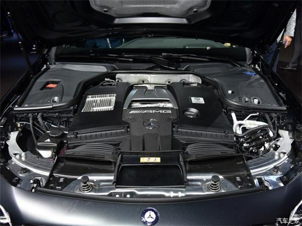 新车上市，全新梅赛德斯-AMG