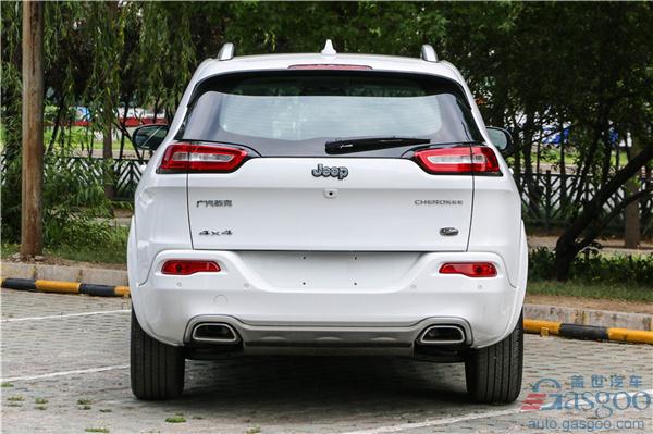 升级再进化，2017款全新Jeep自由光到店实拍