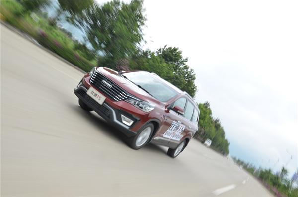 产品初具家族化风格，试驾比速7座SUV T5