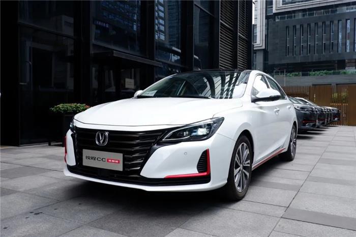 车企7月销量排行榜:多数实现正增长,长安表现最惊艳 车企7月销量排行榜:多数实现正增长,长安表现最惊艳