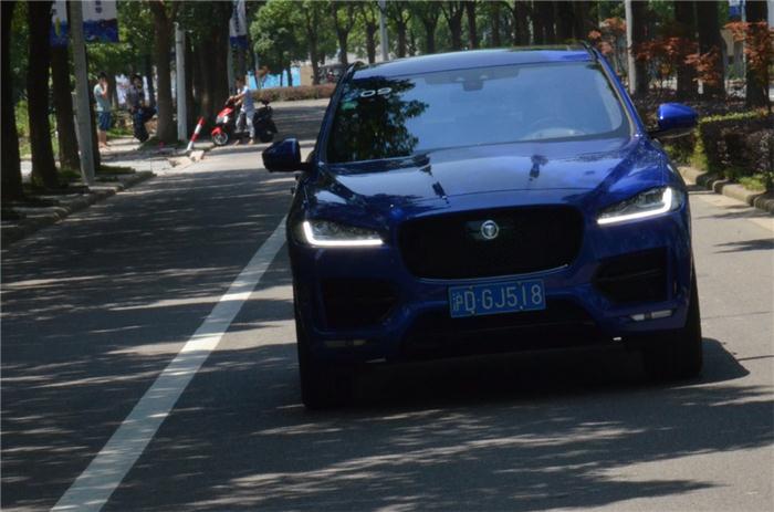 新一代捷豹F-PACE 全新发动机表现如何？