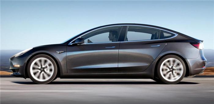 特斯拉将发布高配版Model 3 或在明年年中上市