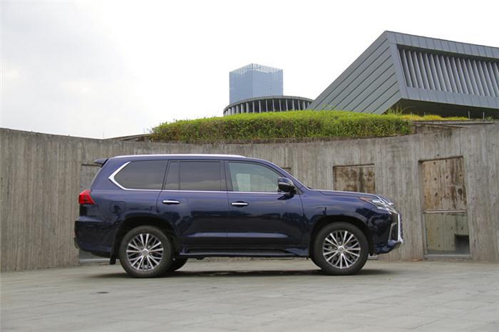 精致的豪华 试驾雷克萨斯旗舰SUV—LX570