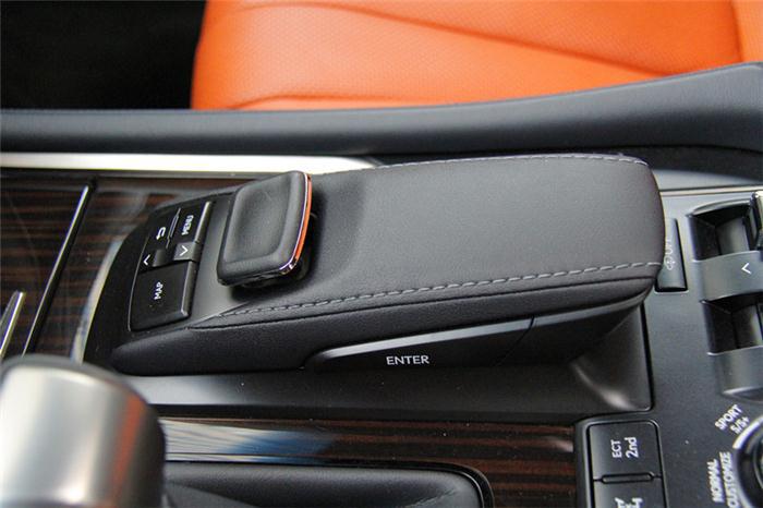 精致的豪华 试驾雷克萨斯旗舰SUV—LX570