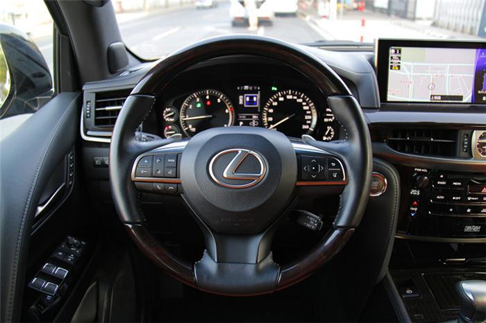 精致的豪华 试驾雷克萨斯旗舰SUV—LX570