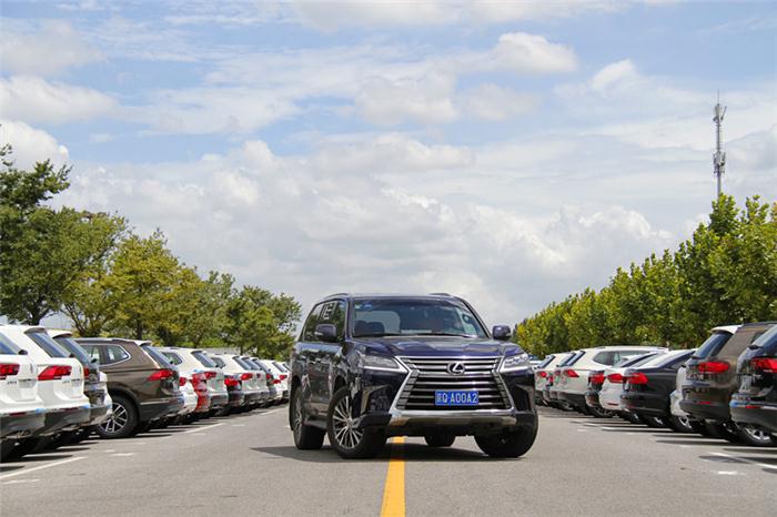 精致的豪华 试驾雷克萨斯旗舰SUV—LX570