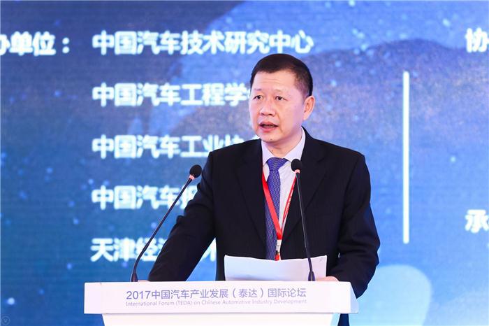 【2017泰达论坛】东风汽车杨青：融合创新 五化助力公路运输效率提升