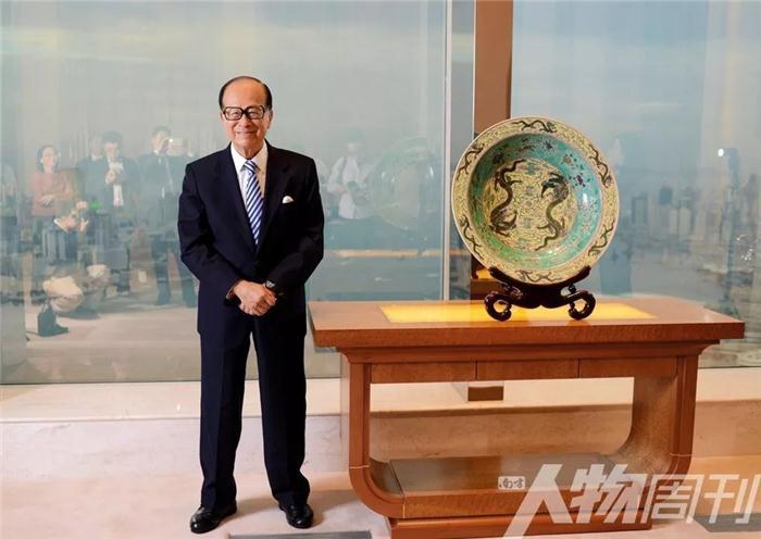 李嘉诚新能源汽车,传统汽车与电动汽车