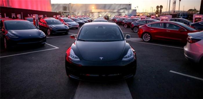Model 3遭遇生产瓶颈 特斯拉对台企订单锐减40%