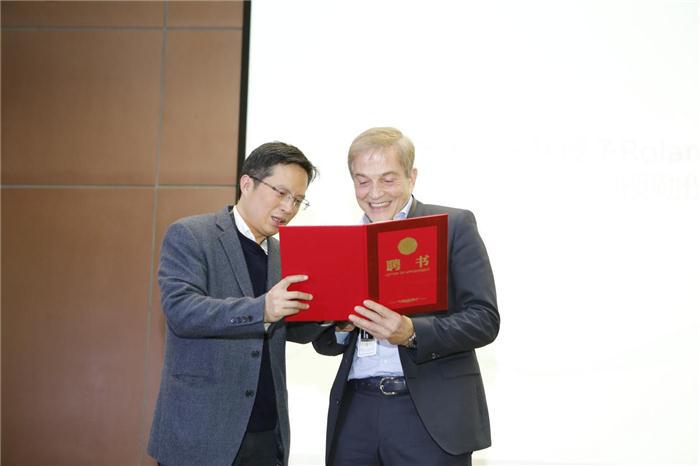 2017 AIWAYS杯中国大学生无人驾驶方程式大赛校园行完美收官