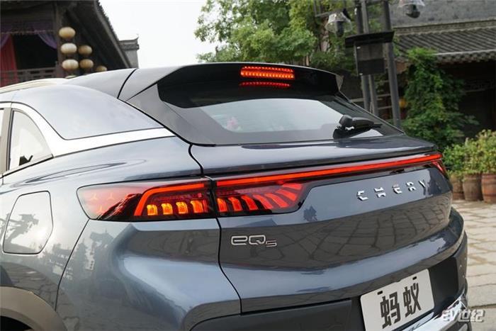 这台新车有点料实拍奇瑞新能源蚂蚁 这台新车有点料实拍奇瑞新能源蚂蚁