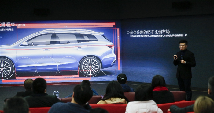 电动瓦罐,荣威Ei5，上汽集团