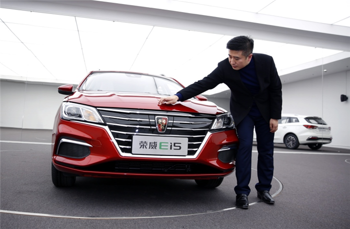 电动瓦罐,荣威Ei5，上汽集团