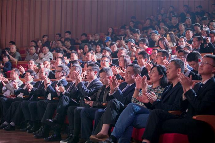 保持精致 这是一场属于长马粉丝的聚会