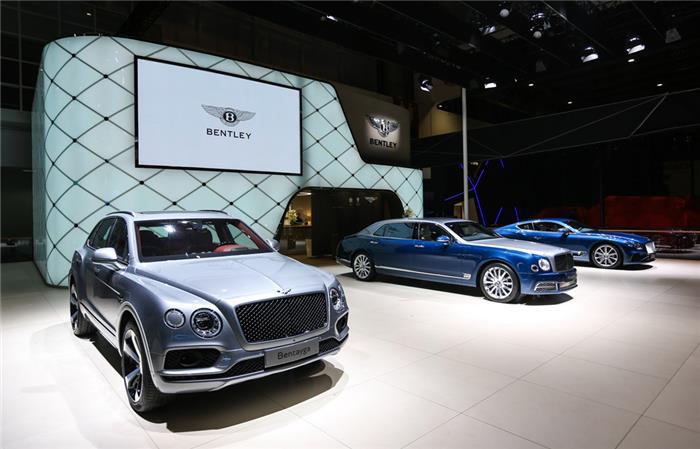 添越Bentayga V8领衔 宾利汽车携重磅车型亮相2018年北京国际车展