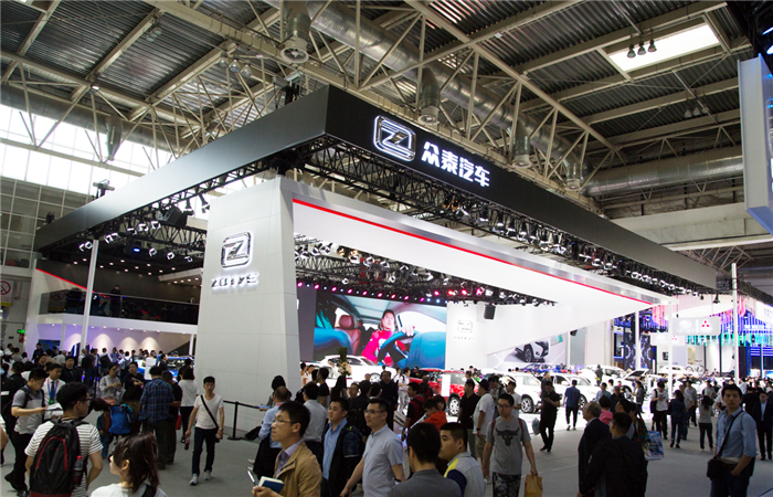 领创│众泰新能源T300EV亮相北京车展