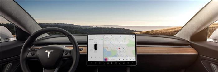 特斯拉软件升级 新增全新媒体播放器界面
