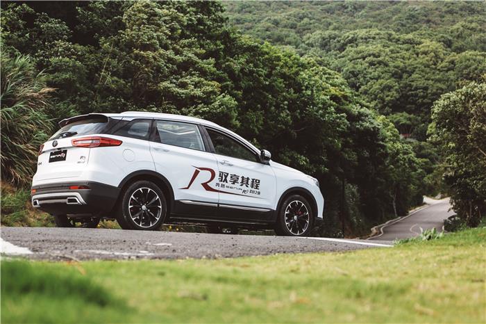 舟山试驾一汽奔腾SENIA R9