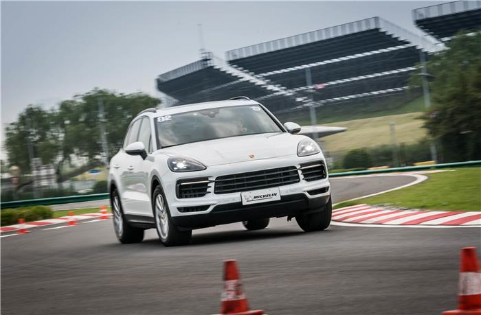 保时捷全新Cayenne “驭•见之旅” 启动