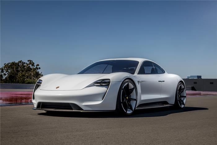 以 Taycan 之名  Mission E 正式纳入保时捷量产车系
