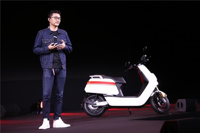 6月12日小牛电动巴黎发布新品 解锁个人出行“新姿势”