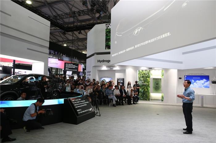 加强人工智能和自动驾驶领域合作  现代汽车亮相2018CES Asia