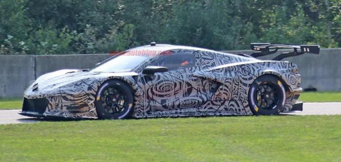 中置发动机版雪佛兰Corvette C8.R赛车曝光 扰流板及车身设计独到