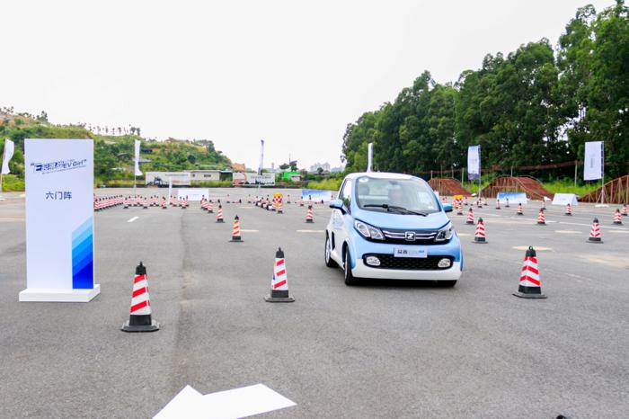 赛道小钢炮，众泰E200 Pro试驾体验