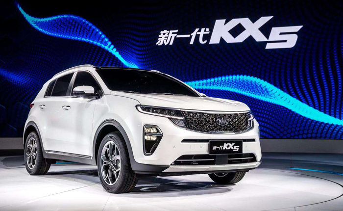 東風(fēng)悅達(dá)起亞新一代KX5、K5 PRO首次亮相廣州車展