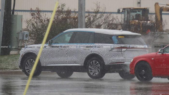 林肯飞行家Aviator,林肯飞行家Aviator谍照，林肯飞行家Aviator洛杉矶车展