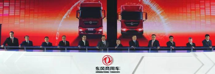 新一代东风天龙KL、东风天锦KR全国上市