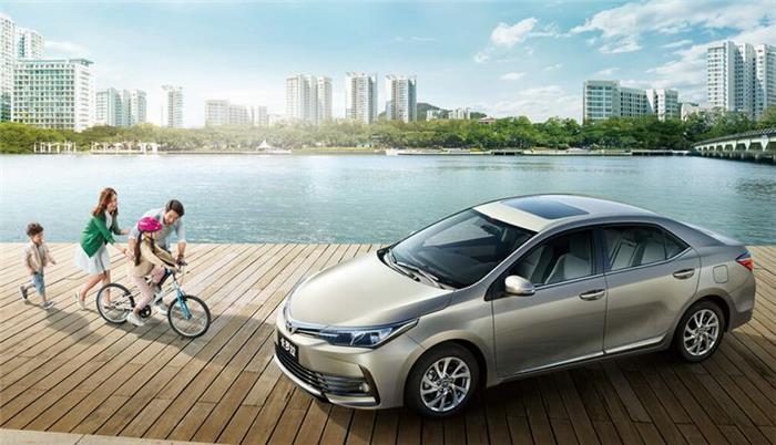 卡罗拉，混合动力车,卡罗拉