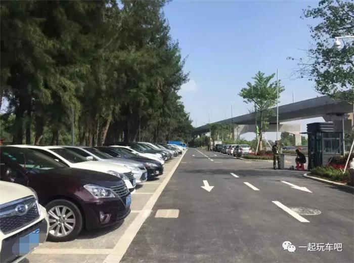 停车场被刮蹭找不到肇事者怎么办?4招教你快