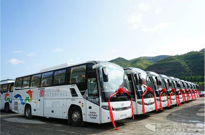 大客增22% 中客大涨65% 轻客破两万 这家车企前8月销量闪瞎眼