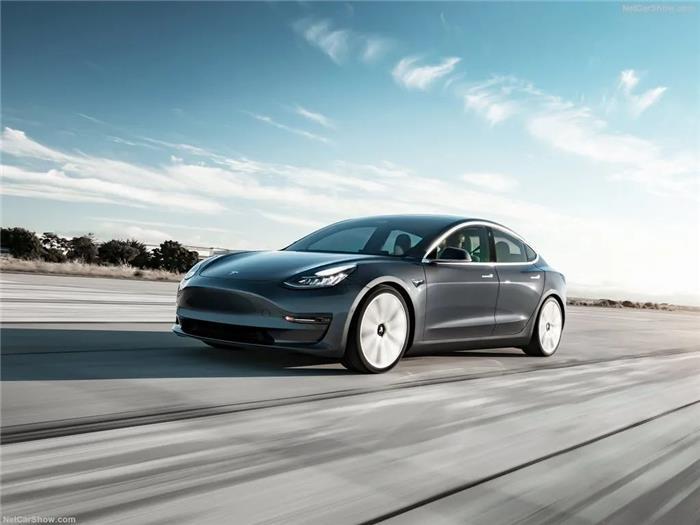 从Model 3剧烈碰撞之后电池散架说起 从Model 3剧烈碰撞之后电池散架说起