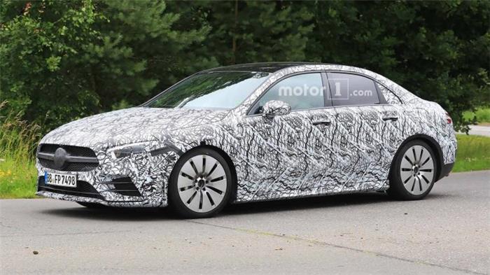 奥迪S3,梅赛德斯