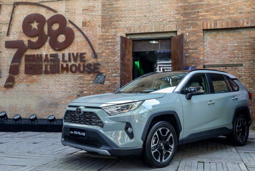 SUV，全新RAV4荣放