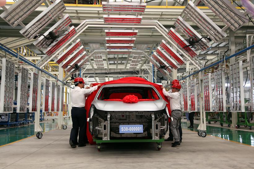 新车，哪吒汽车U量产