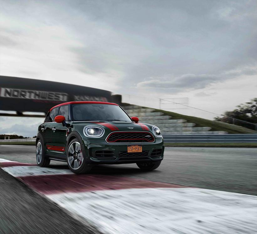 任由场景不停转换，MINI JOHN COOPER WORKS新成员上市