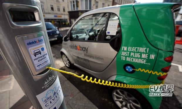 英國計劃大批量安裝公路充電樁