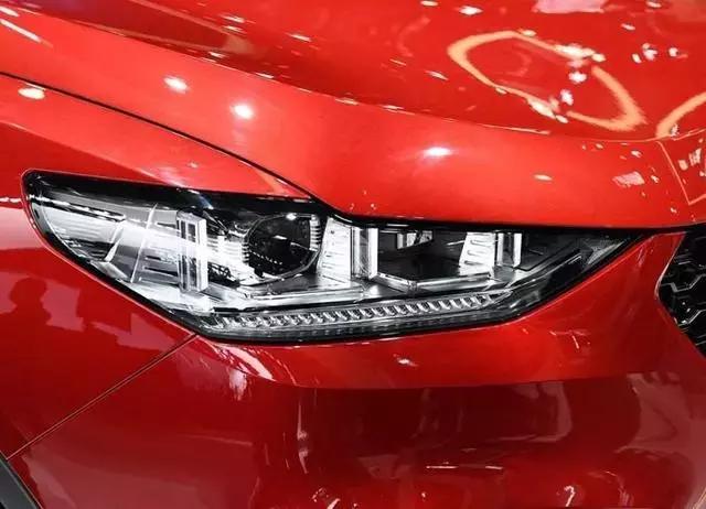 跟领克死磕到底，02刚上市完，WEY的首款四驱SUV又要来了！