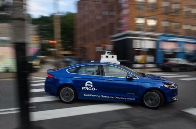 5000软件专家冲剌汽车研发，大众转型带给我们什么思考？