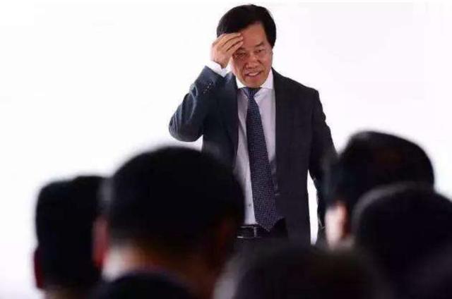 汽车中的唐吉诃德：为何不给祁玉民多一点时间？