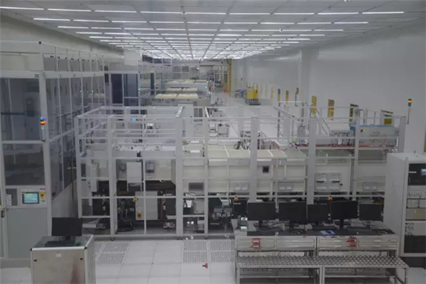 天马第6代 LTPS产线率先量产